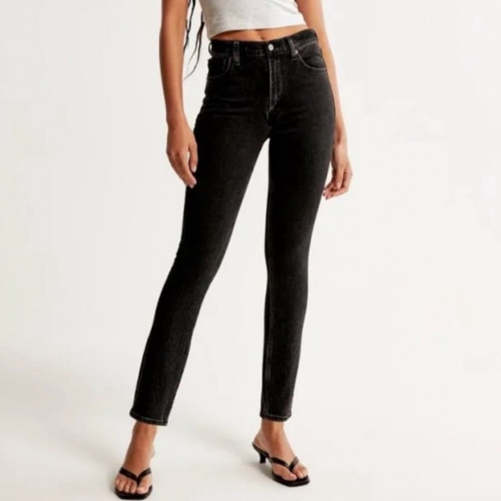 Abercrombie & Fitch Simone High Rise Ankle Straight Black Jeans